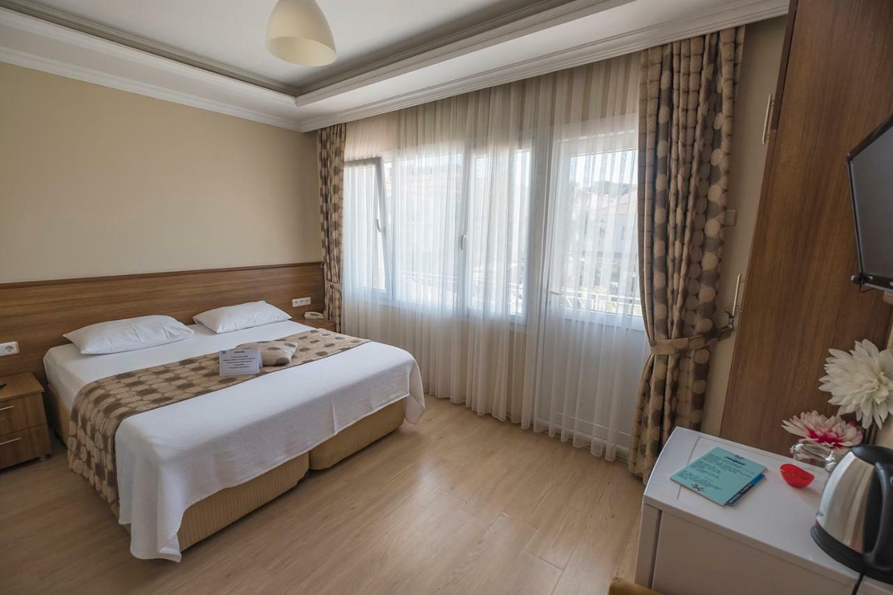 蛤蜊别墅酒店 Çeşme 外观 照片